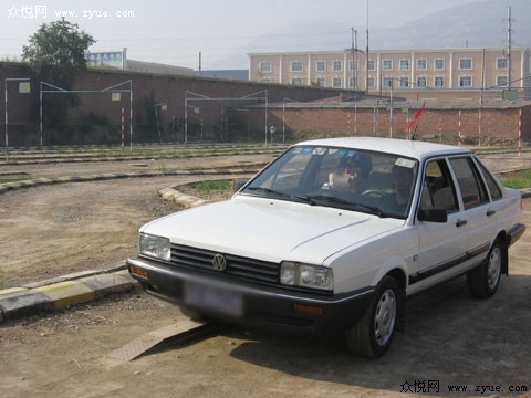 ���������У����ɫ��ѧ �����Ͻ�