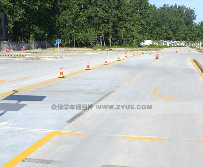 ���ؽ���